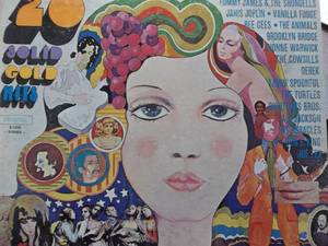 lot 12 image: Record Album VARIOUS ARTISTS - 20 Solid Gold Hits