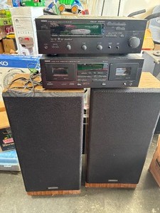 lot 25A image: Vintage Stereo System