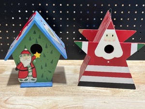lot 15 image: Bird Houses Christmas Themed