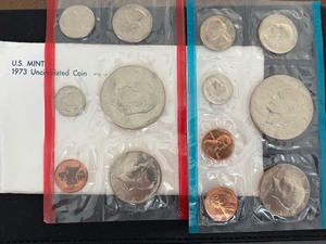 lot 9 image: 1973 P & D Mint Set