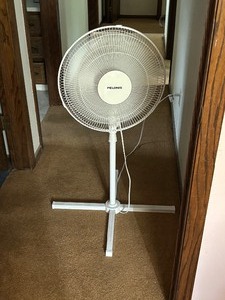lot 30 image: Fan