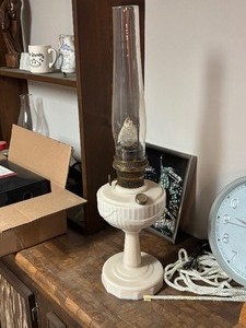 lot 37 image: Lantern
