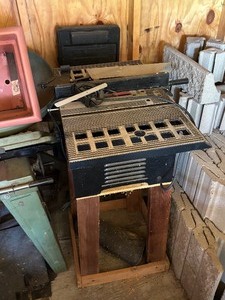 lot 138 image: Table Saw