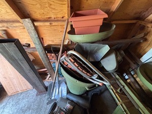 lot 141 image: Garbage Cans, Shovel, Chairs