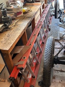 lot 111 image: Werner 20 Foot Extension Ladder