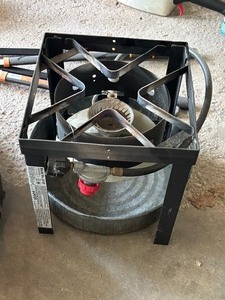 lot 117 image: Propane Burner and Oil Drain Pan