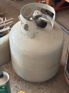 lot 120 image: 20 Pound Propane Tank