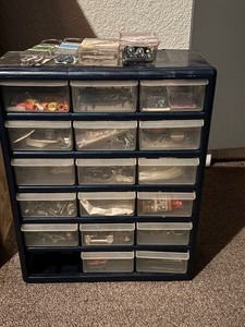 lot 150 image: Assorted Hardware and Organizer