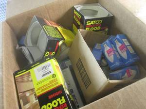 lot 97 image: (A-2) Box of Assorted Light Bulbs...