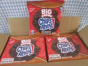 lot 164 image: (B-2) 14 Big Chewy Chips Ahoy Choc...