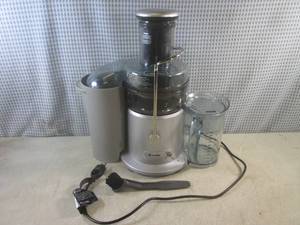 lot 4 image: (D-2) Breville Juice Fountain Plus ...