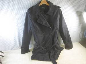 lot 23 image: (EW2) Ralph Lauren Coat Size XL ...