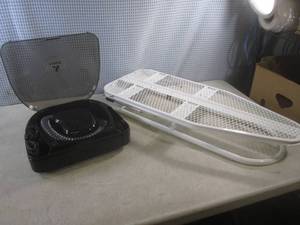 lot 31 image: (F-3) Andis Portable Hair Dryer Wor...