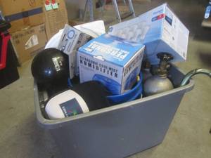 lot 33 image: (EW5) Tote Full of Misc This and Th...
