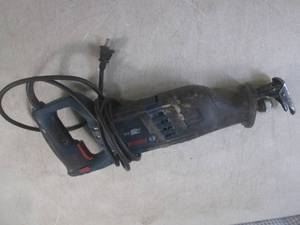 lot 55 image: (EC1) Bosch RS325 Reciprocating Saw...