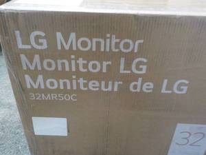 lot 34 image: 32 LG Monitor- unopened box...