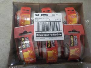 lot 50 image: 6 Rolls of 3M Long Lasting Moving a...