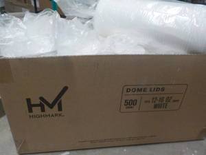 lot 57 image: 500 Dome Lids Highmark White Fits 1...