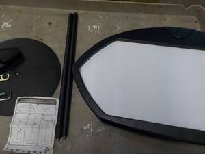 lot 68 image: Stand Up Whiteboard...
