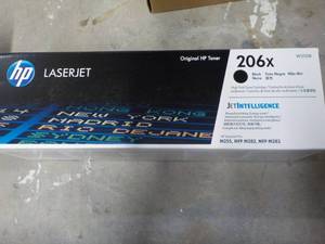 lot 83 image: HP Laser Set Original HP Toner 206x...