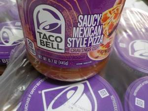 lot 278 image: 12 pack Taco Bell Mexican Style Piz...
