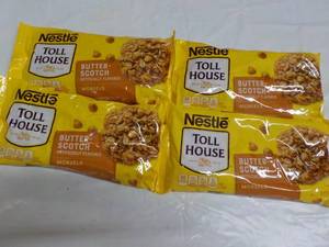 lot 287 image: 4 Bags Nestle 11 oz Butterscotch Mo...