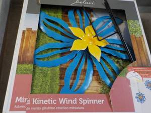 lot 333 image: Mini Kinetic Wind Spinner ...