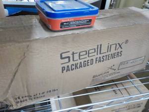 lot 162 image: 20 lbs. Steel Link #8 x 3 Packaged...