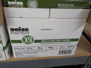 lot 18 image: Boise 5000 Sheets White 8 12 x 11...