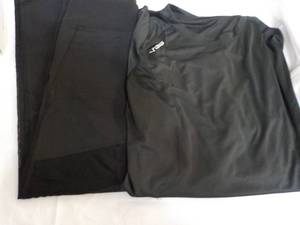 lot 205 image: Gidi Boho Yoga Pant size M and Loog...