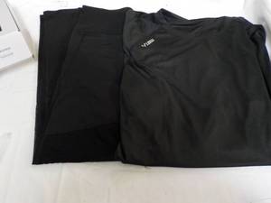 lot 208 image: Gidi Boho Yoga Pant size M and Loog...
