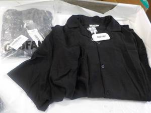 lot 233 image: 2 Coofandy Short Sleeve size XXXL B...