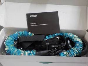 lot 255 image: GEKU Fit Workout Bar Kit...