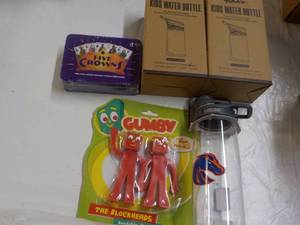 lot 257 image: Yolay Kids Water Bottles and more...