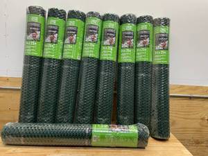 Lot of 9 - Everbilt 3/4 in. Mesh x 3 ft. x 25 ft. Green Plastic Poultry Fence