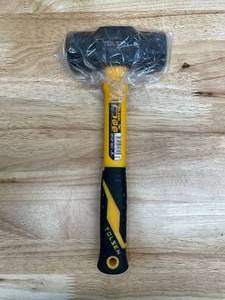 lot 125 image: Tolsen 3.3lb Sledge Hammer 25900 (0729258.75)
