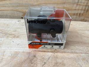 lot 177 image: IPROTEC 1x30mm Red Dot Reflex Sights 5 MOA RedGreen Dot Black One Size (07302515)