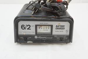 lot 99 image: Battery Charger 62 AMP 612V