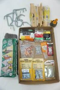 lot 100 image: Hardware Lot