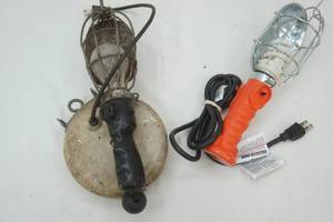 lot 130 image: drop lightcord reel