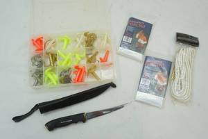 lot 194 image: fishing tackle