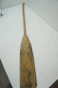 lot 195 image: boat ore