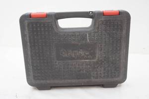 lot 204 image: AmPro 17pc SAE & Metric Socket Set