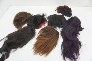 lot 245 image: Wigs