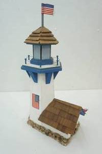 lot 254 image: Wooden Lighthouse Birdhouse