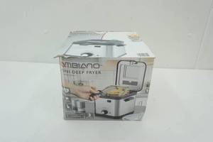 lot 321 image: Mini Deep Fryer