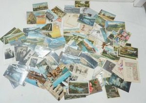 lot 386 image: Vintage Postcards & Photos