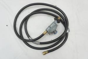 lot 455 image: gas line with regulator