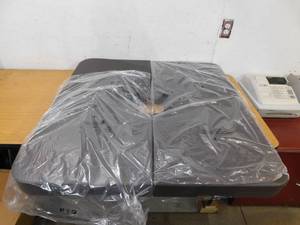 lot 47 image: 320 LBS Patio Cantilever Umbrella Base