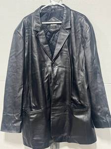 lot 80 image: 111 State Mens XL Black Leather Blazer Jacket